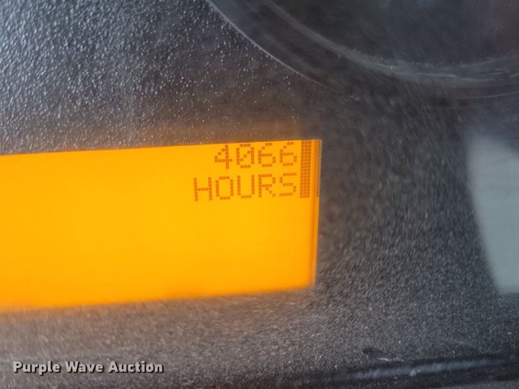 image for item IO9448 2015 IC Corp  school bus