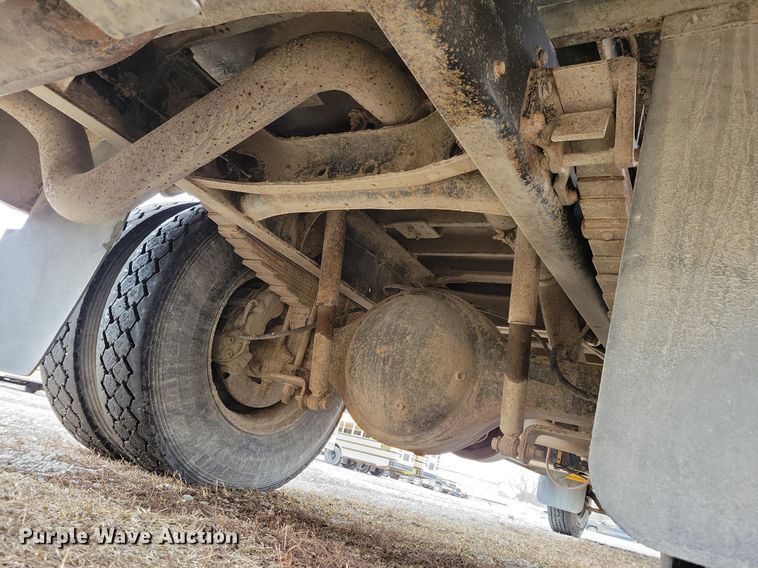 image for item IO9448 2015 IC Corp  school bus