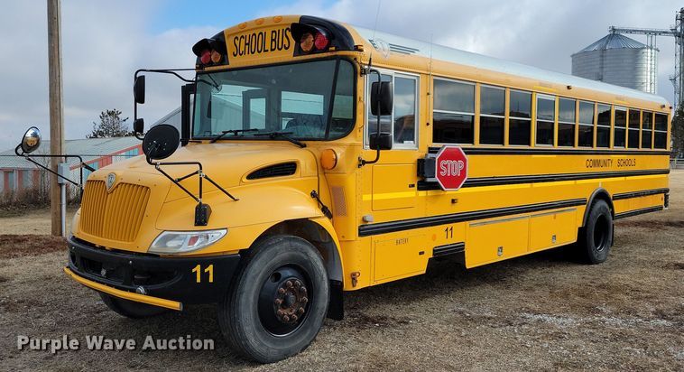 image for item IO9449 2015 IC Corp  school bus