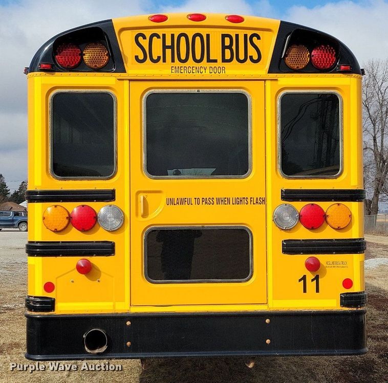 image for item IO9449 2015 IC Corp  school bus