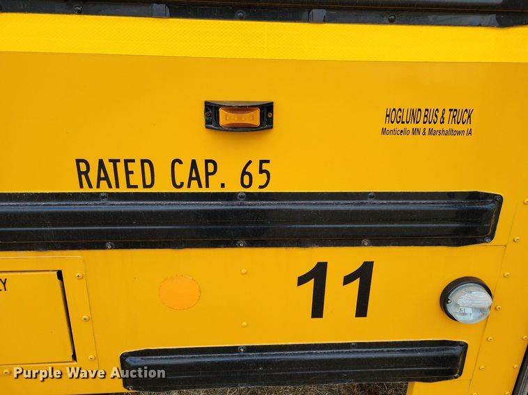 image for item IO9449 2015 IC Corp  school bus