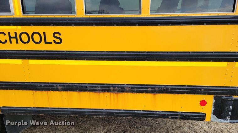 image for item IO9449 2015 IC Corp  school bus
