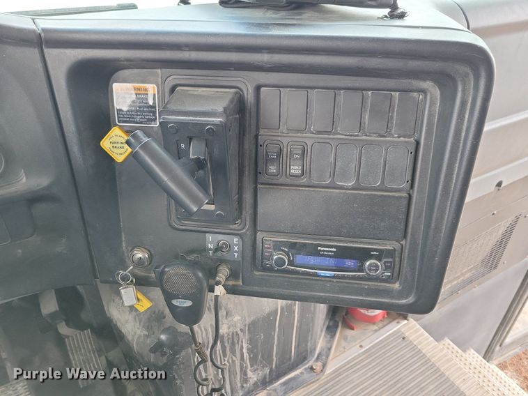 image for item IO9449 2015 IC Corp  school bus