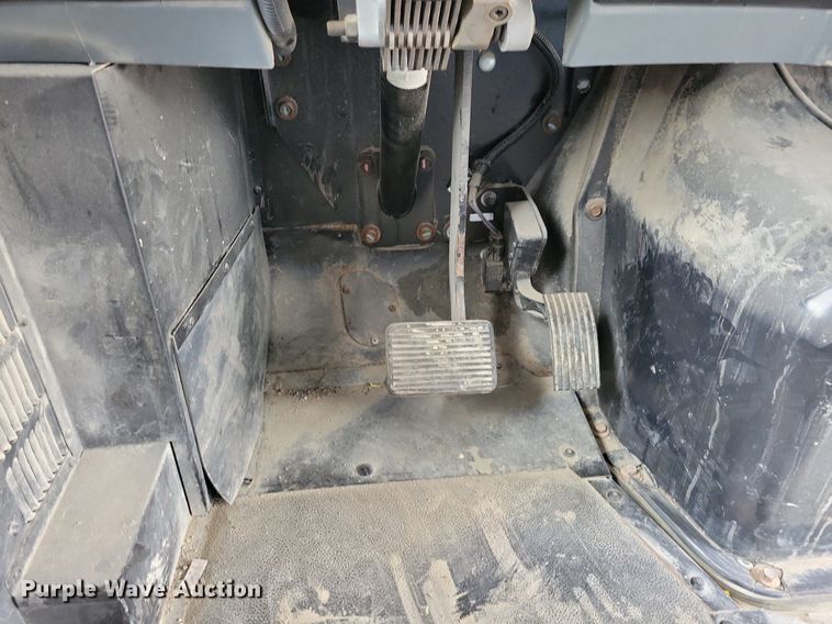 image for item IO9449 2015 IC Corp  school bus