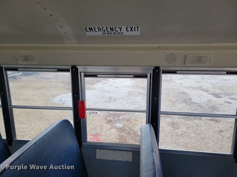 image for item IO9449 2015 IC Corp  school bus