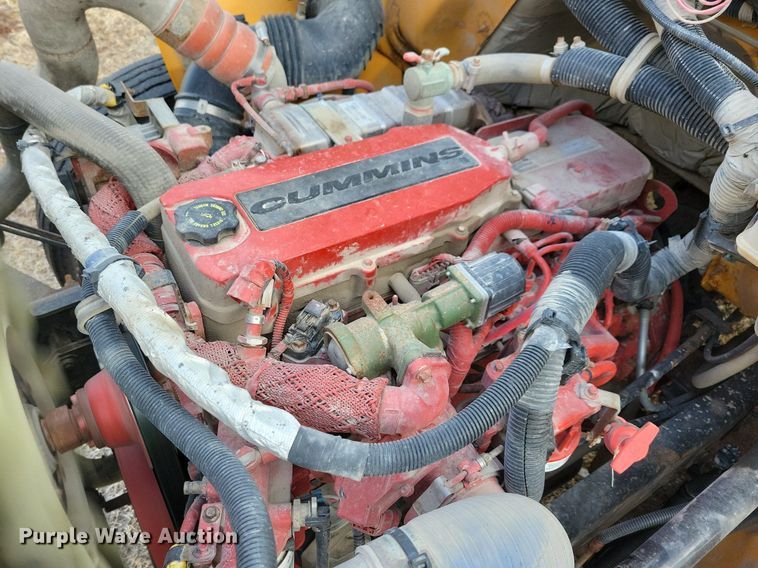 image for item IO9449 2015 IC Corp  school bus