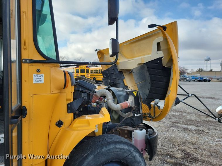 image for item IO9449 2015 IC Corp  school bus