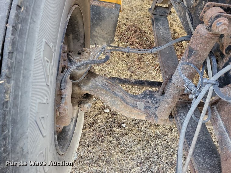 image for item IO9449 2015 IC Corp  school bus