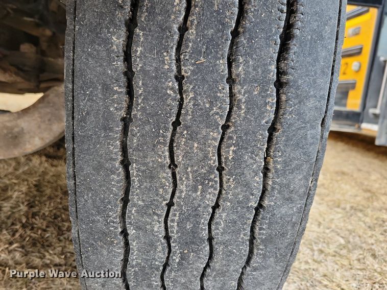 image for item IO9449 2015 IC Corp  school bus