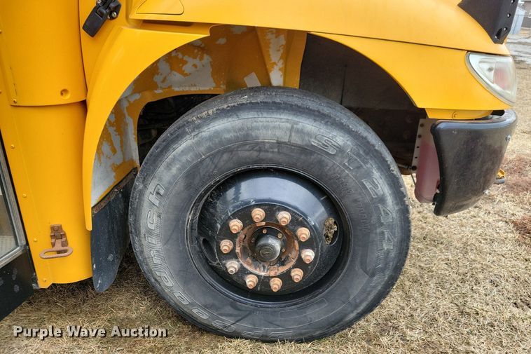 image for item IO9449 2015 IC Corp  school bus