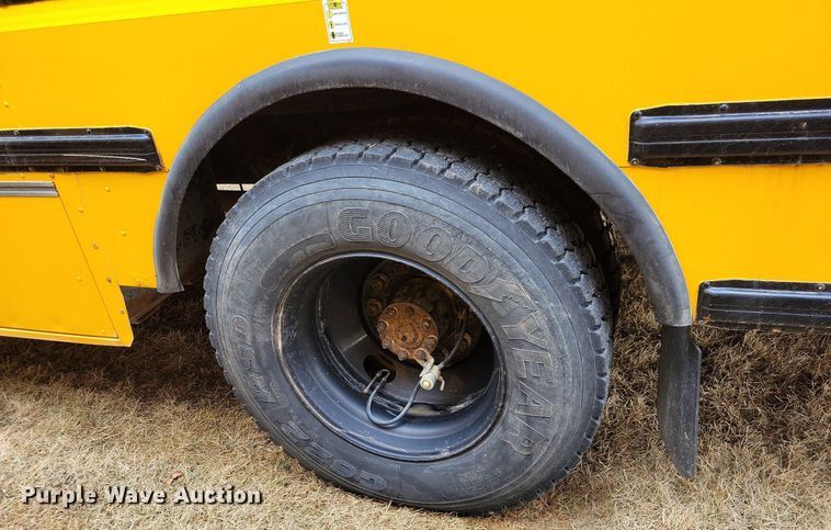 image for item IO9449 2015 IC Corp  school bus