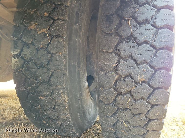 image for item IO9449 2015 IC Corp  school bus