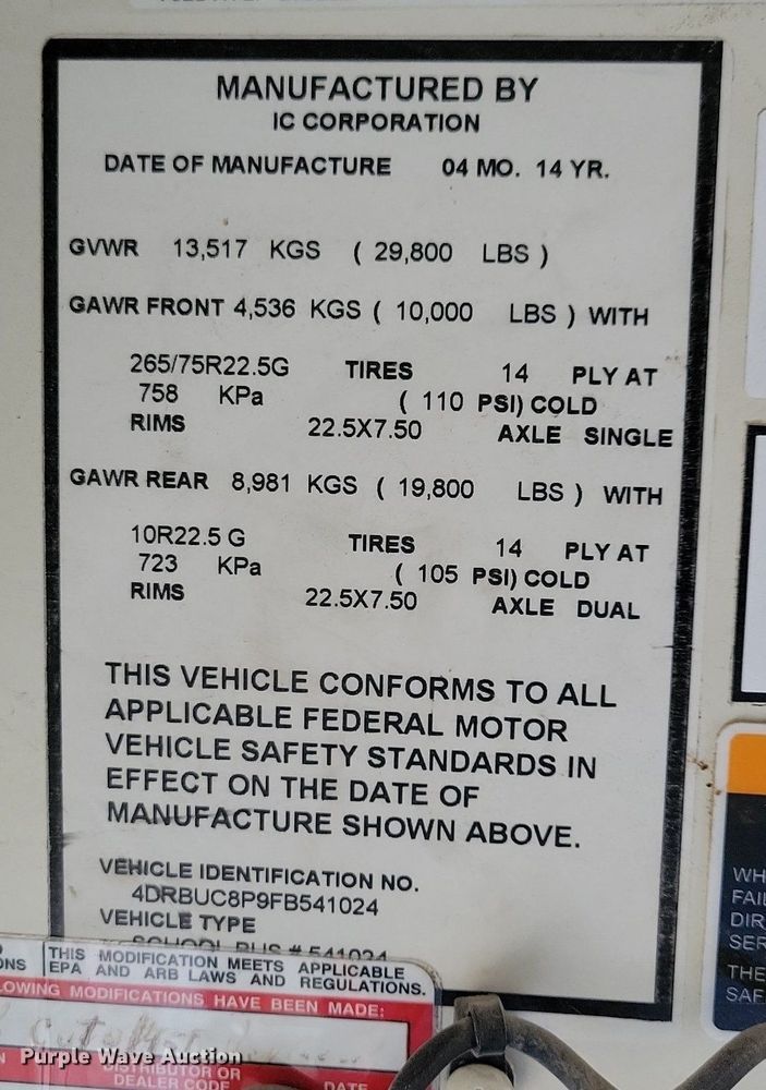 image for item IO9449 2015 IC Corp  school bus