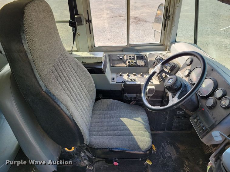 image for item IO9450 2007 Blue Bird Vision  school bus