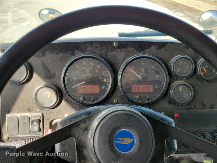 image for item IO9450 2007 Blue Bird Vision  school bus