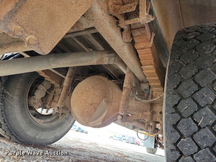 image for item IO9450 2007 Blue Bird Vision  school bus