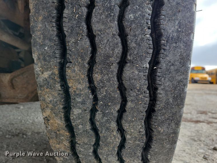 image for item IO9450 2007 Blue Bird Vision  school bus