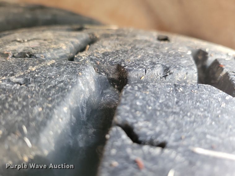 image for item IO9450 2007 Blue Bird Vision  school bus