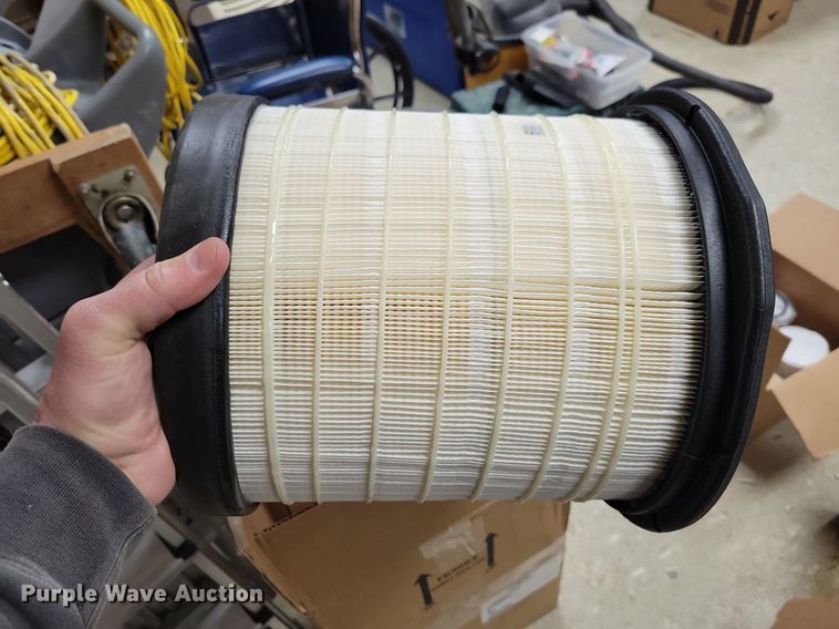 image for item IO9451 Automotive parts and accessories