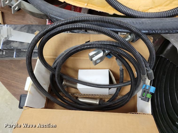 image for item IO9452 Automotive parts and accessories