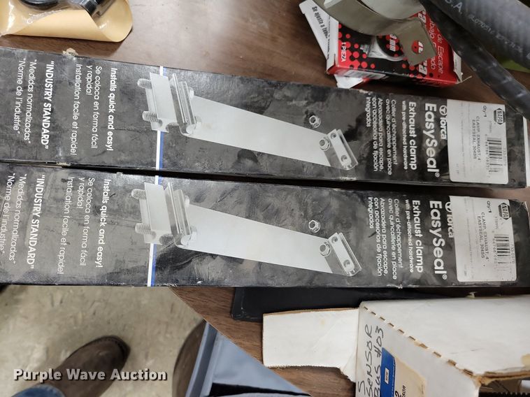 image for item IO9452 Automotive parts and accessories