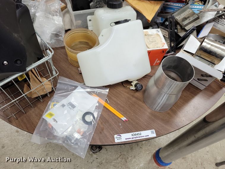 image for item IO9452 Automotive parts and accessories