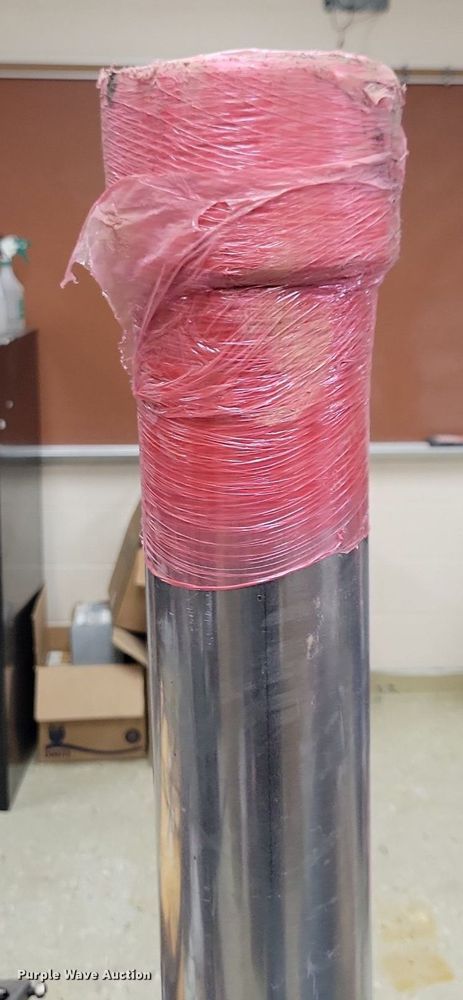 image for item IO9452 Automotive parts and accessories