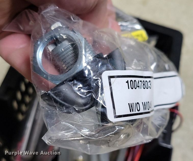 image for item IO9453 Automotive parts and accessories