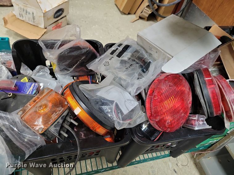 image for item IO9453 Automotive parts and accessories