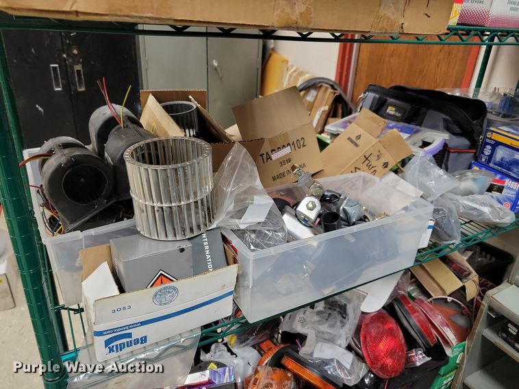 image for item IO9453 Automotive parts and accessories