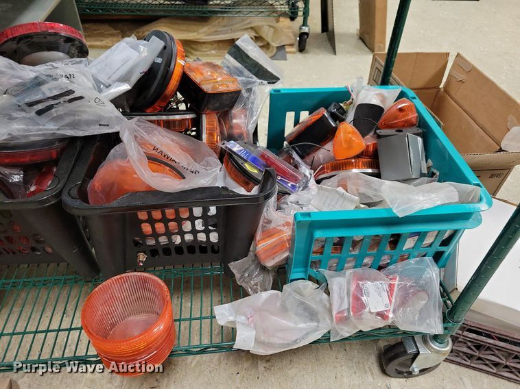 image for item IO9453 Automotive parts and accessories