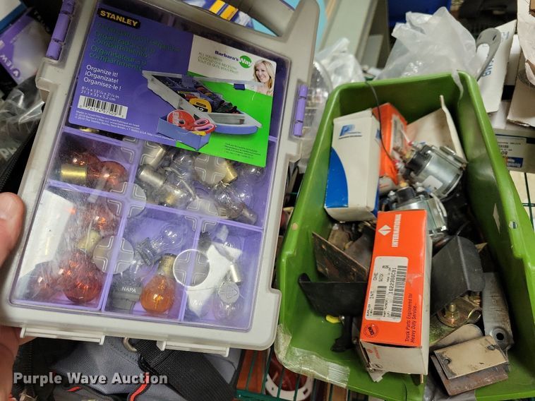 image for item IO9453 Automotive parts and accessories