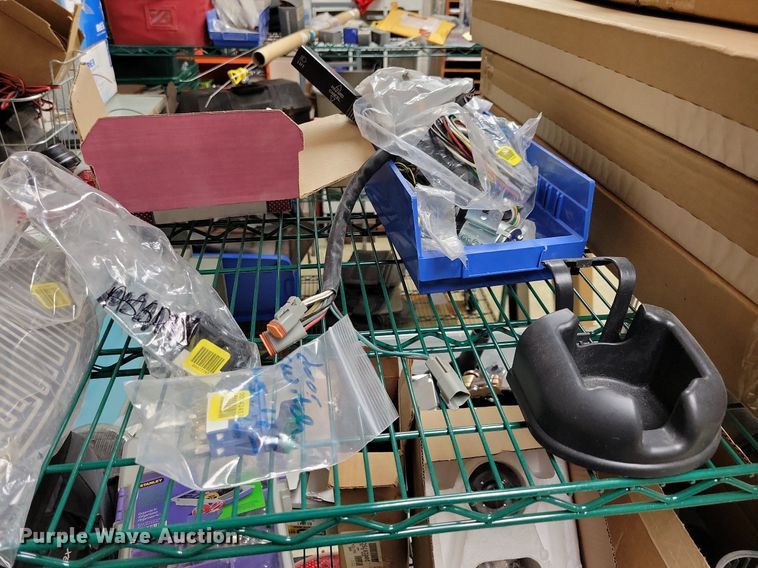 image for item IO9453 Automotive parts and accessories