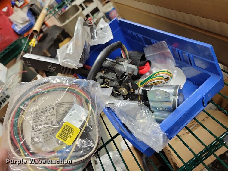 image for item IO9453 Automotive parts and accessories