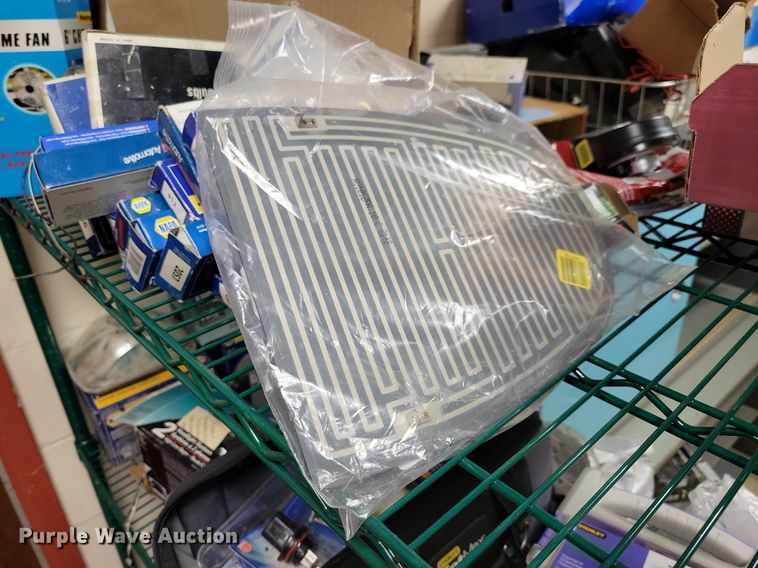 image for item IO9453 Automotive parts and accessories