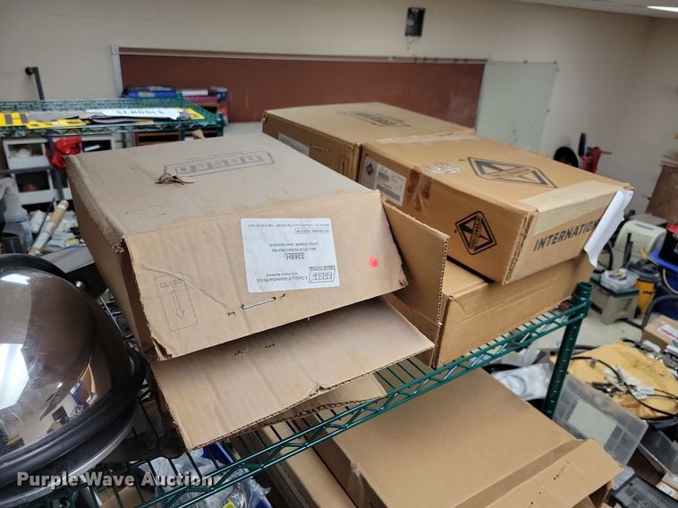 image for item IO9453 Automotive parts and accessories