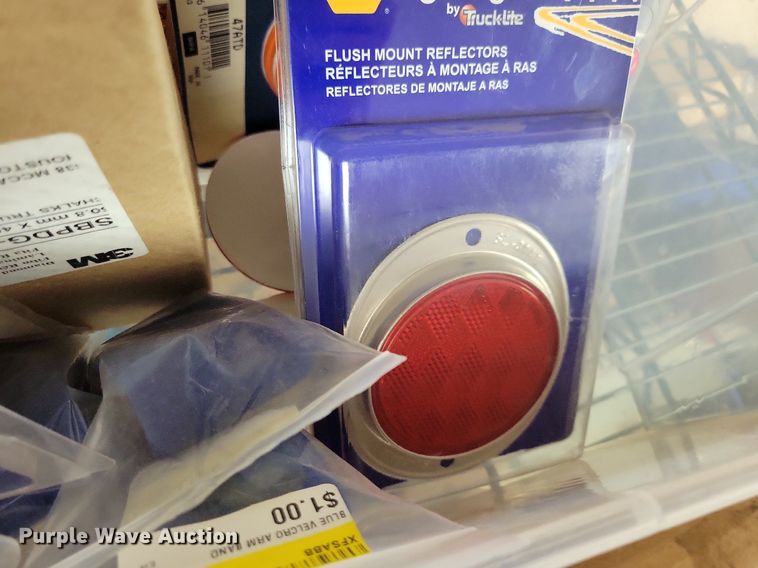 image for item IO9453 Automotive parts and accessories