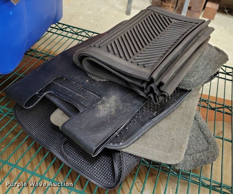 image for item IO9454 Automotive parts and accessories