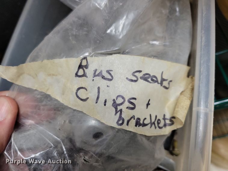 image for item IO9454 Automotive parts and accessories