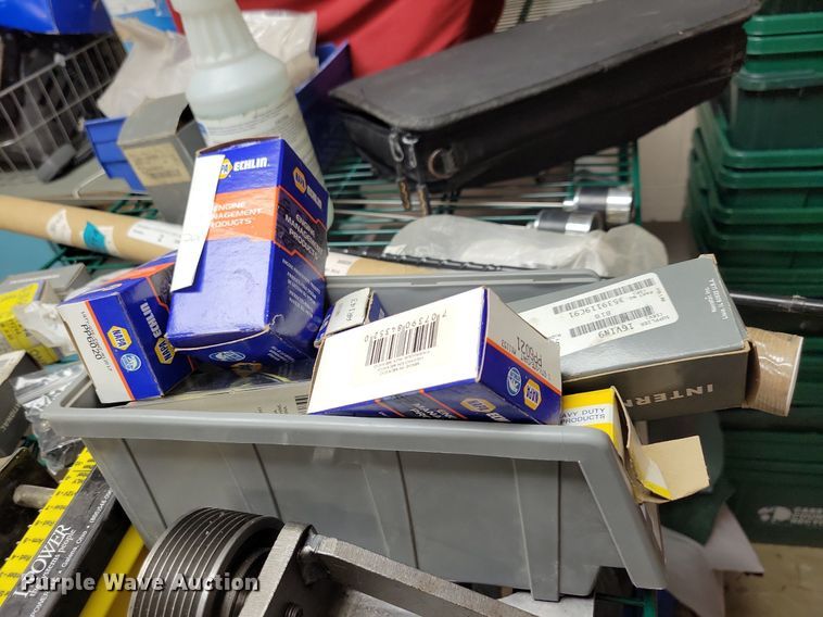 image for item IO9454 Automotive parts and accessories