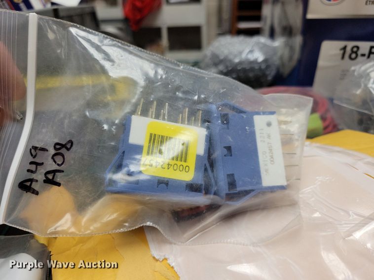 image for item IO9454 Automotive parts and accessories