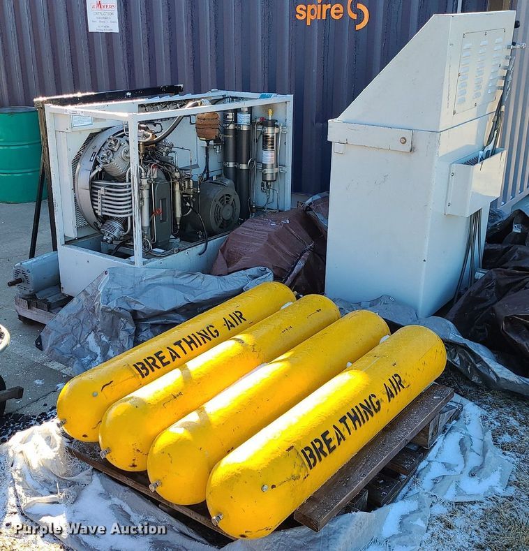 image for item JG9438 Bauer K20-E3  SCUBA breathing air compressor