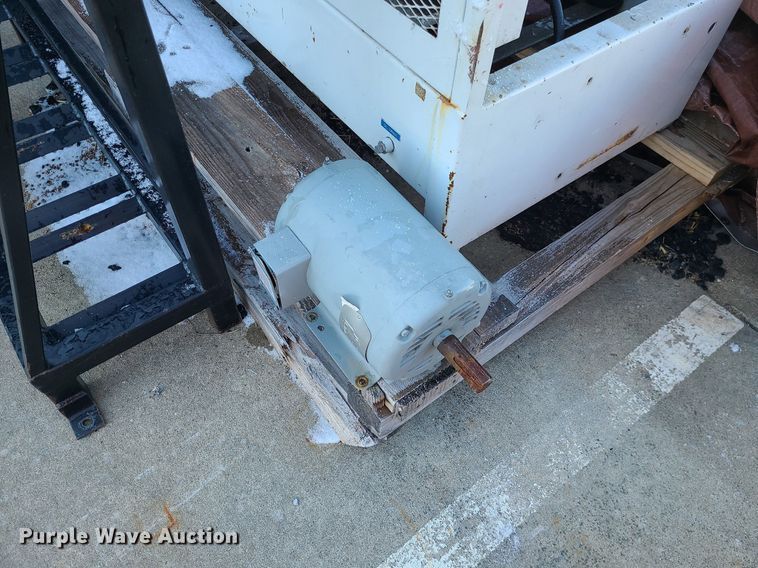 image for item JG9438 Bauer K20-E3  SCUBA breathing air compressor