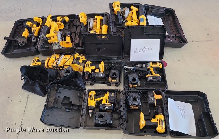 image for item JG9439 DeWalt   cordless tools