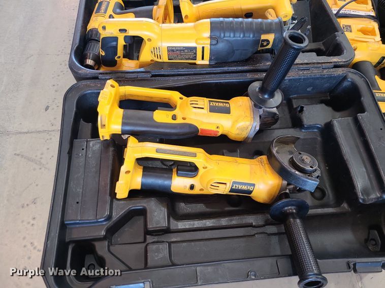 image for item JG9439 DeWalt   cordless tools