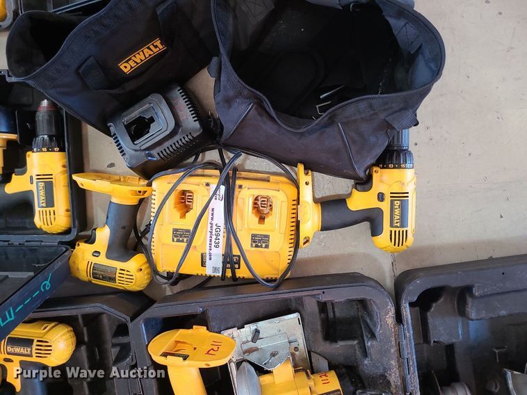 image for item JG9439 DeWalt   cordless tools