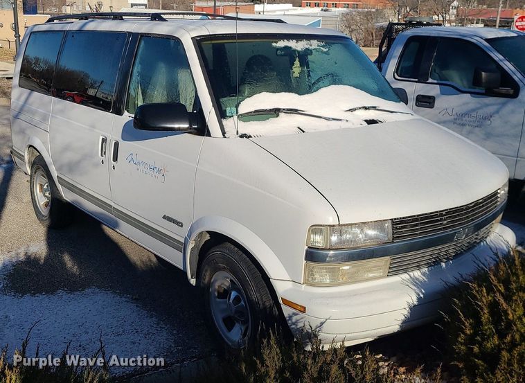 image for item JG9440 1998 Chevrolet Astro  van