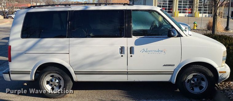 image for item JG9440 1998 Chevrolet Astro  van