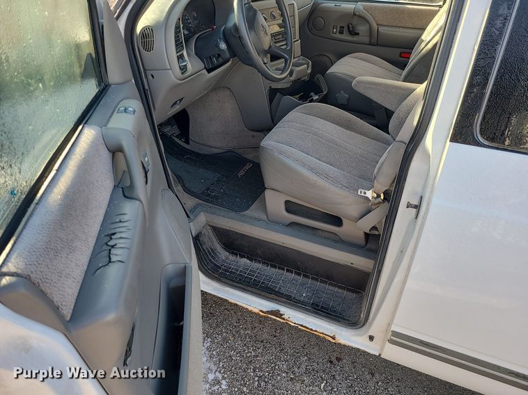 image for item JG9440 1998 Chevrolet Astro  van