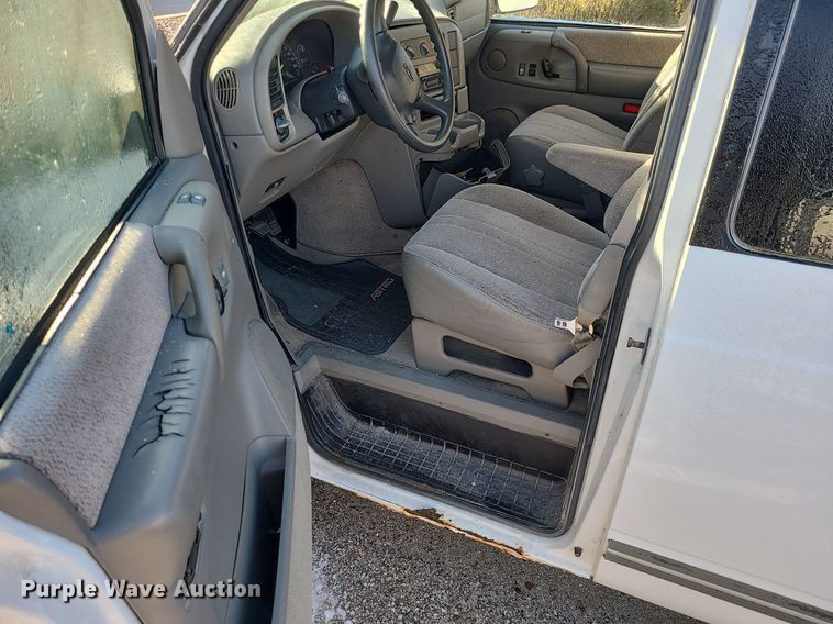image for item JG9440 1998 Chevrolet Astro  van